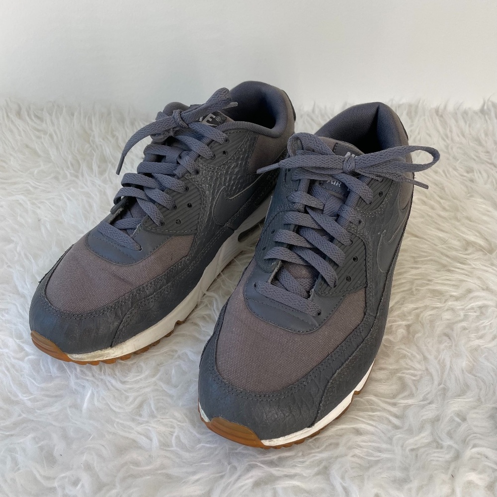 Nike Air Max 90 Premium Grey Embossed Snake Sneaker 11